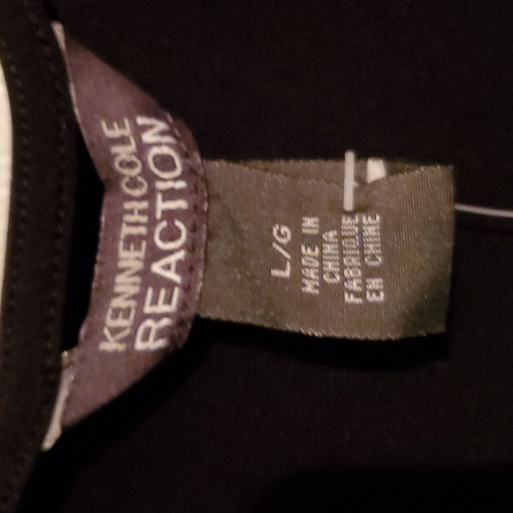Ladies sleeveless Kenneth Cole Reaction size large black top - Picture 2 of 9